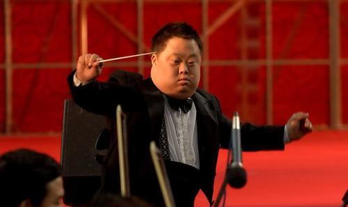 舟舟|“天才指挥家”舟舟：年过4旬光芒散去，他的生活真的很现实！