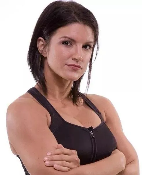 李佳琦|李佳琦又翻车了,带货直播中多次讽刺旁边的工作人员