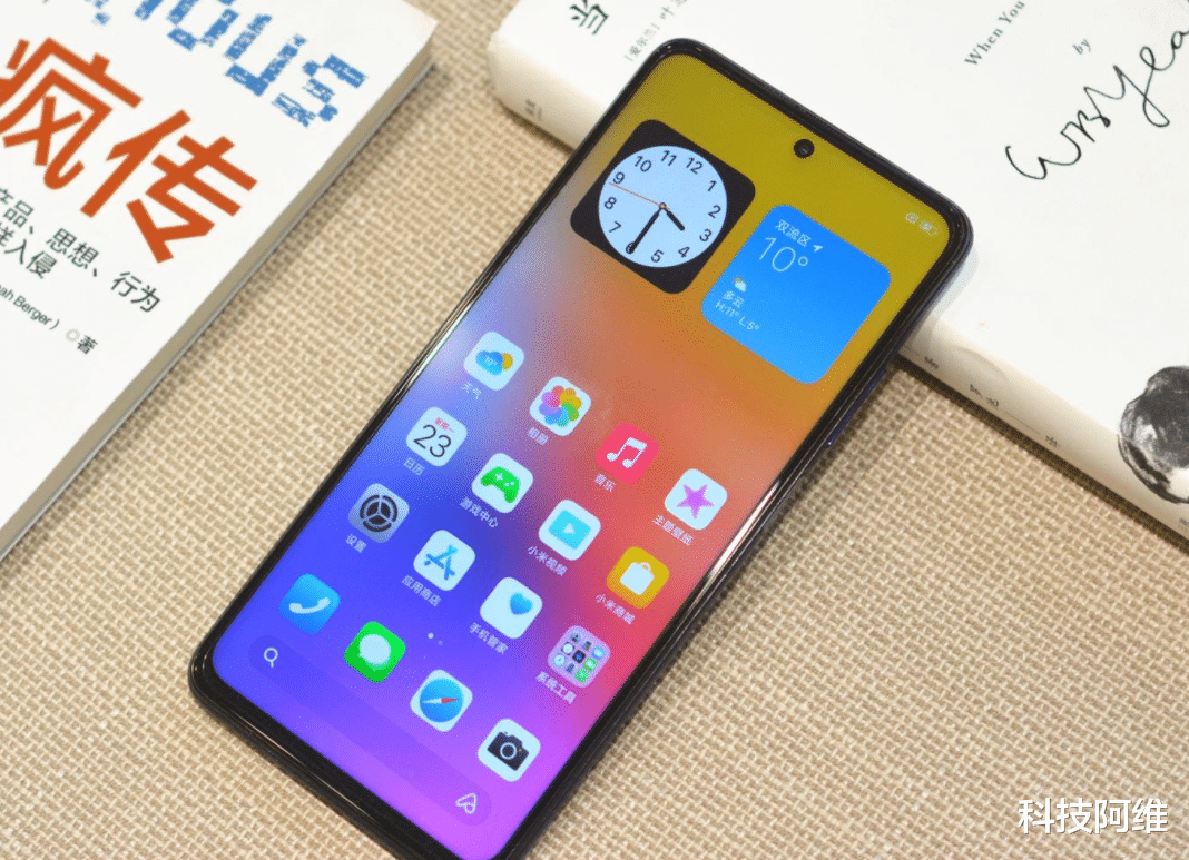 摄像头|仅1699元，一亿像素四摄+8GB+120Hz，目前最热销中档机跌至新低价