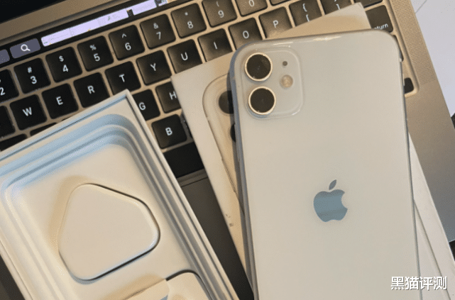 iphone11|已经2022年了，为什么很多人还愿意买iPhone 11？理由有三点！