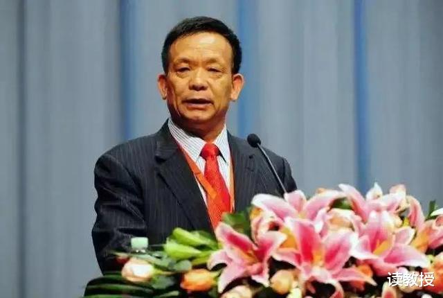 曹德旺 福建还有一位“玻璃大王”：坐拥4家上市公司，身家是曹德旺2.5倍