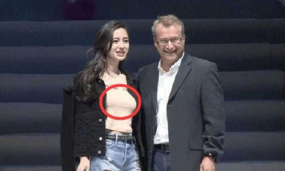 Angelababy|angelababy晒健身照秀“葫芦身材”,和黄晓明各玩各的?