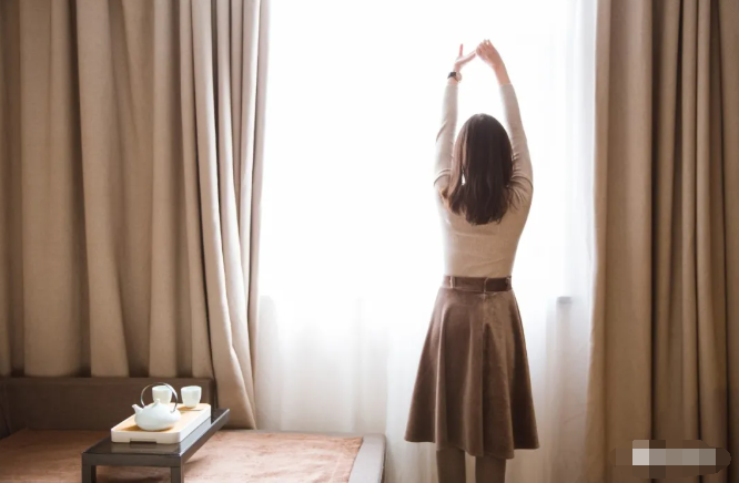 实战命理专家刘老师|财星与印星相冲，婚姻中受到长辈父母的干扰，引发感情是非