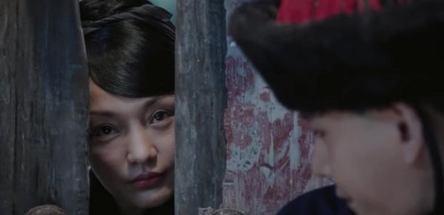 轻语妈妈|嫔妃被打入冷宫，太监们为何争抢着去伺候？其中还有这些好处