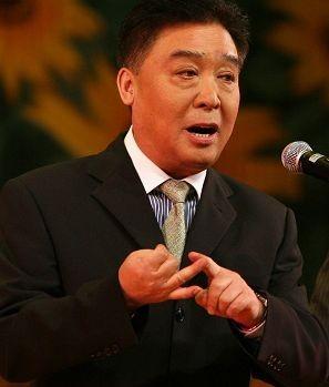 师胜杰|相声演员师胜杰，去世3年后，女儿定居美国，妻子的坚持让人泪目