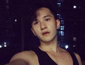 神人黑白脸 刘洲成软饭硬吃，人设崩塌后拒付15万抚养费，创下“渣男新渣”！