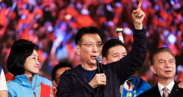 醒狮论事 “韩赵结盟”，民进党的劲敌来了？