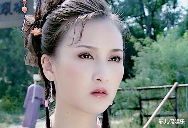 全员加速中|这部剧真是“卧虎藏龙”，不仅全员神颜，就连丫鬟都是绝色美人！