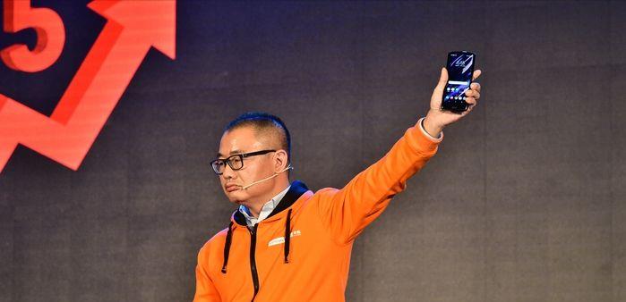 苹果|联想高管站台，支持罗永浩批评苹果，果粉怒斥：蹭热度！