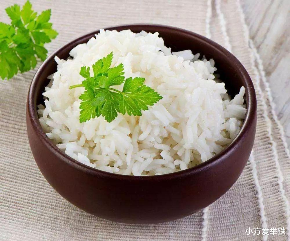 小方爱举铁 不要过分迷信食物的GI值！GI值低的食物对减肥真的很有帮助吗？