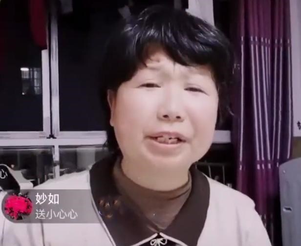 万达|舅舅对郭威抛出橄榄枝：来工作房子全有！舅妈：小熊将一无所有！