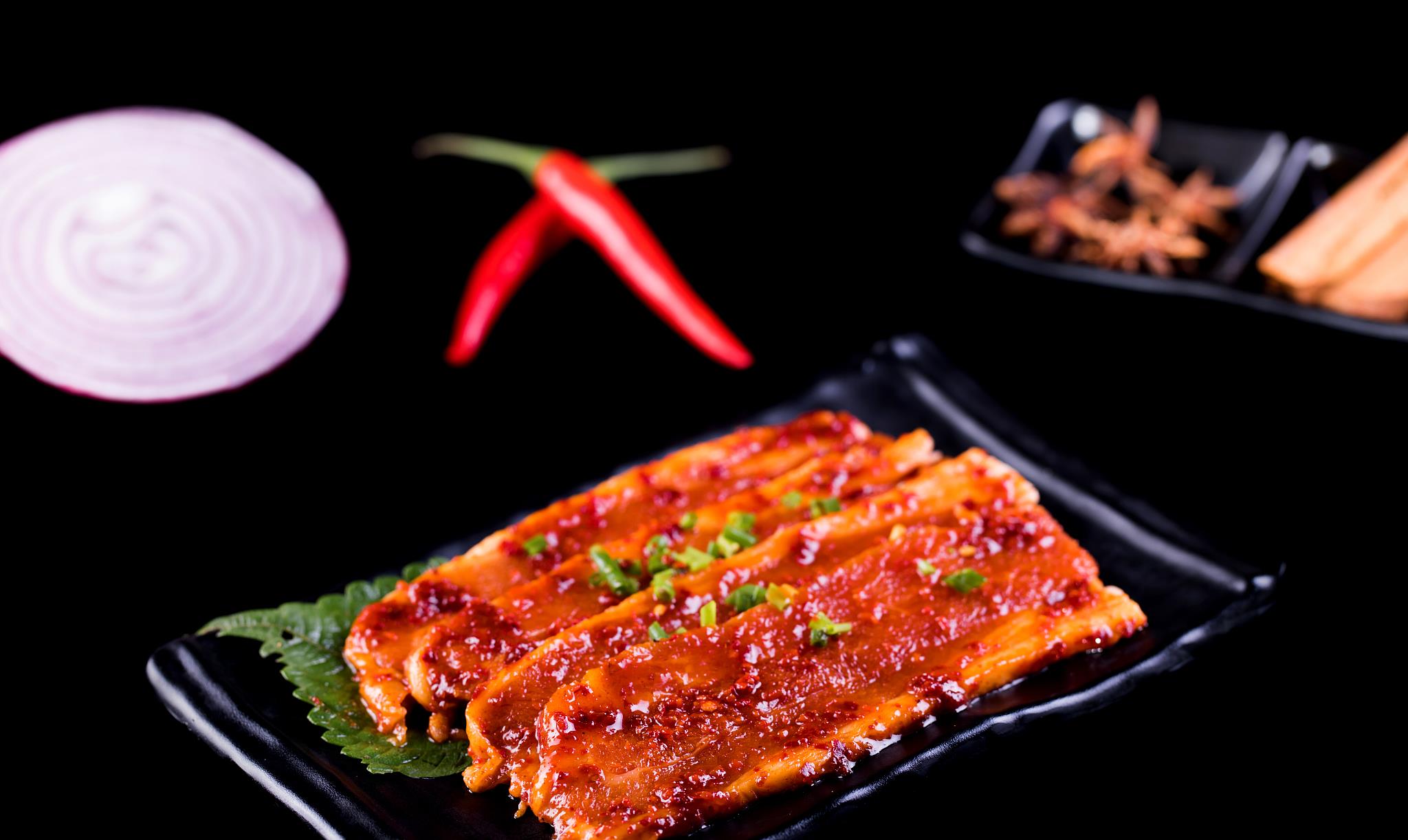 痛风|得了痛风坚决不能吃肉了?这2种还是建议要忌口