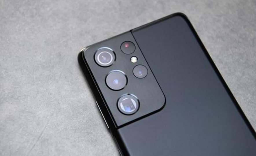 三星Galaxy|三星Galaxy S21+开始清仓，降价超2000，高端旗舰手机不再高傲