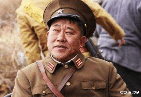 杜旭东|国家一级演员杜旭东，因嘴歪演了一辈子坏人，如今女儿成他的骄傲