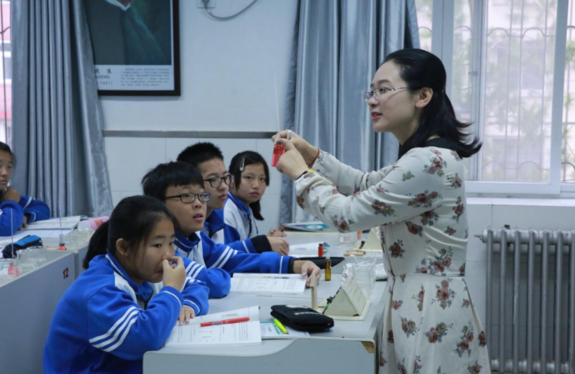 职业教育|多地中小学职教人员短缺，数据却显示“超编”，老师去哪了？