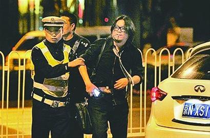 高晓松|“矮大紧”高晓松的劲爆情史，以及他背后那个不可撼动的家族