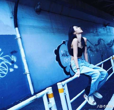 哈文|李咏去世三周年妻女发文悼念，法图麦称梦到爸爸，哈文安慰太催泪