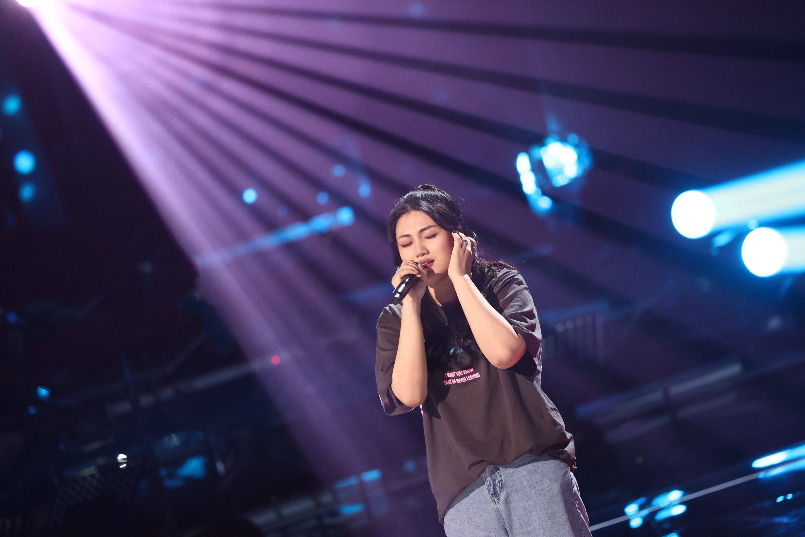 关晓彤|宝藏女孩凡清参加中国好声音 “八导六转”加入李荣浩战队