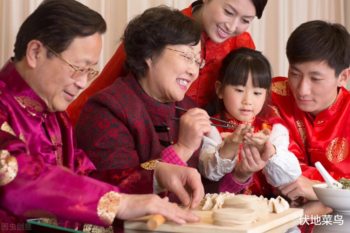 不到一百平的婚房,住了丈母娘一家人老婆还不满足,老公果断卖房