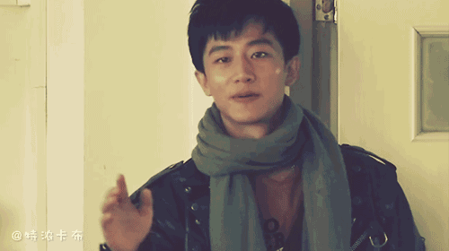 黄轩|因《推拿》走红，后被知名导演豪抢，黄轩终凭“整容式”演技出圈