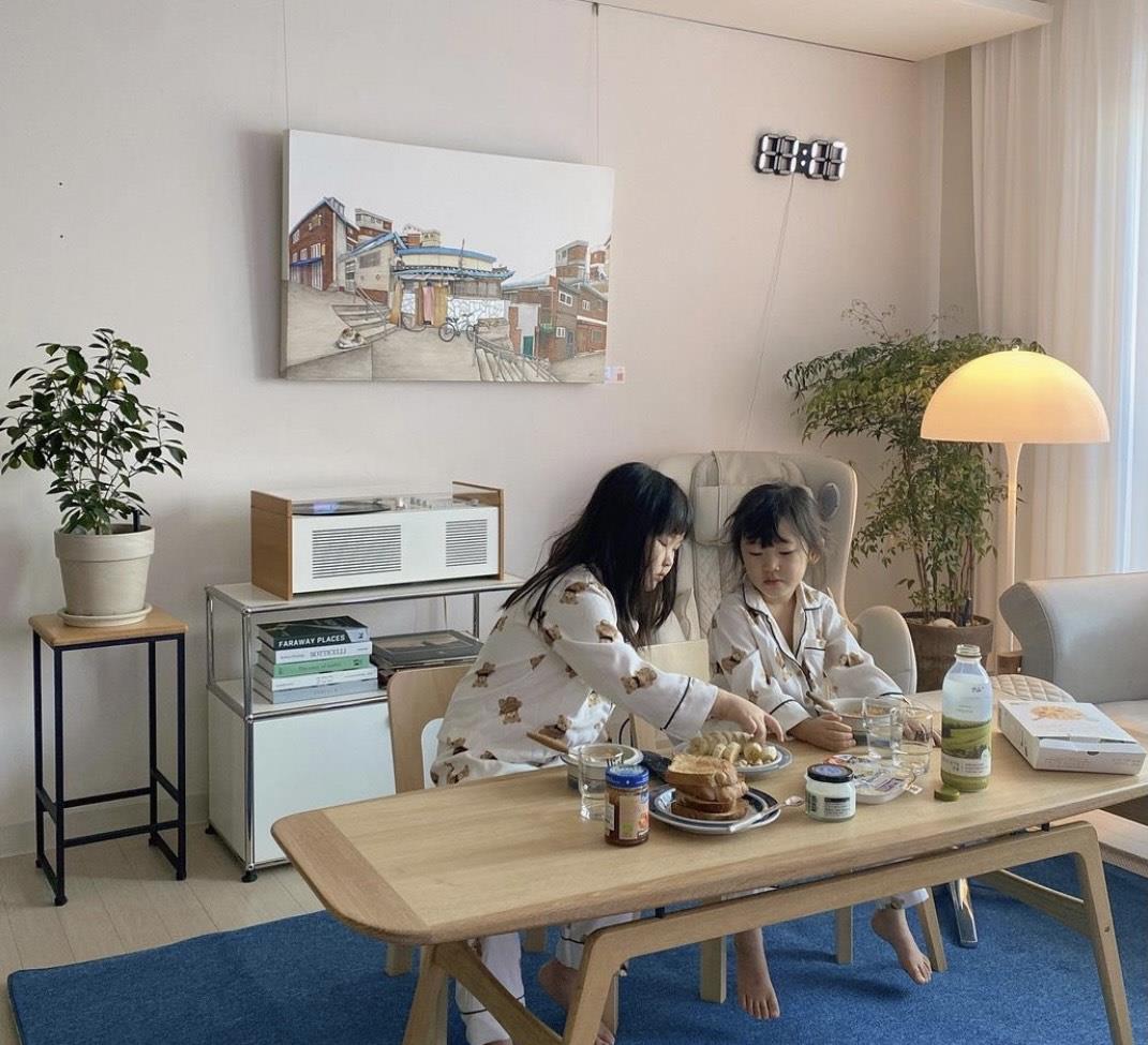 两个娃的韩国太太,还能把家收拾得如此干净清爽,让人不得不服!