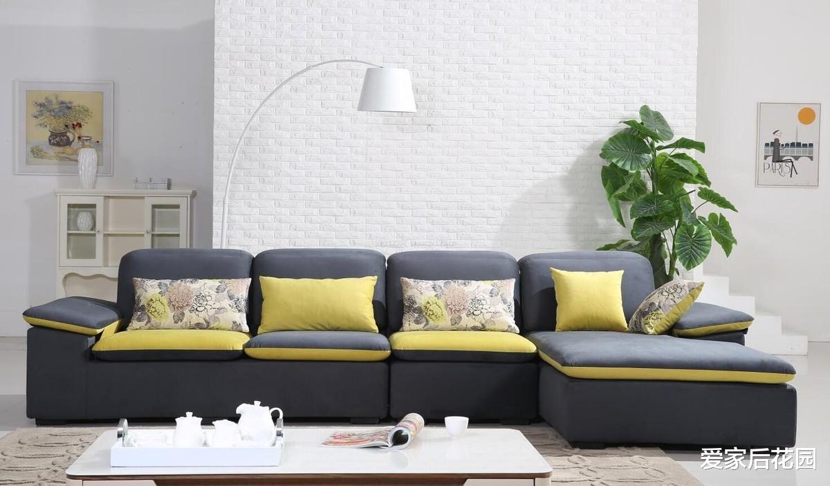 布艺沙发和皮沙发，到底哪个好？纠结了这么长时间，终于决定了