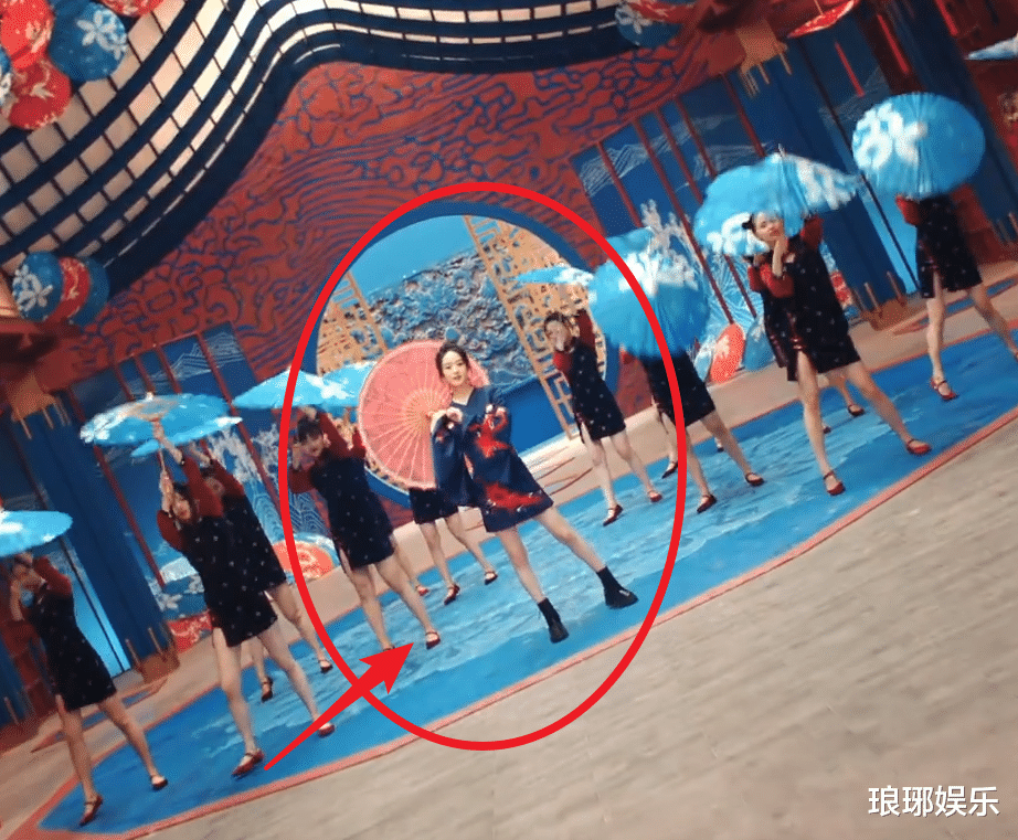 赵丽颖|赵丽颖当妈后状态差？看到她最新的广告照，这产后身材没开玩笑？