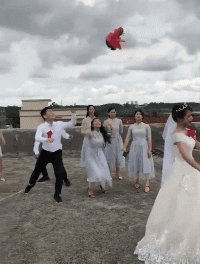 倩倩聊育儿|“姑娘风大就别穿裙子了，真的会原形毕露，被人看到多尴尬！”哈哈哈