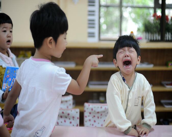 Hi家有小甜椒儿|又到一年开学季，家有“王炸”宝，妈妈不紧张，紧张的是老师