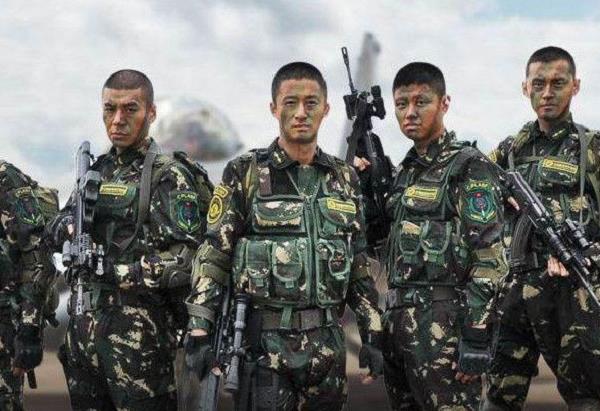 吻戏|拍戏用了8个替身，为等他全剧组休息半年，为何没有人敢吐槽他