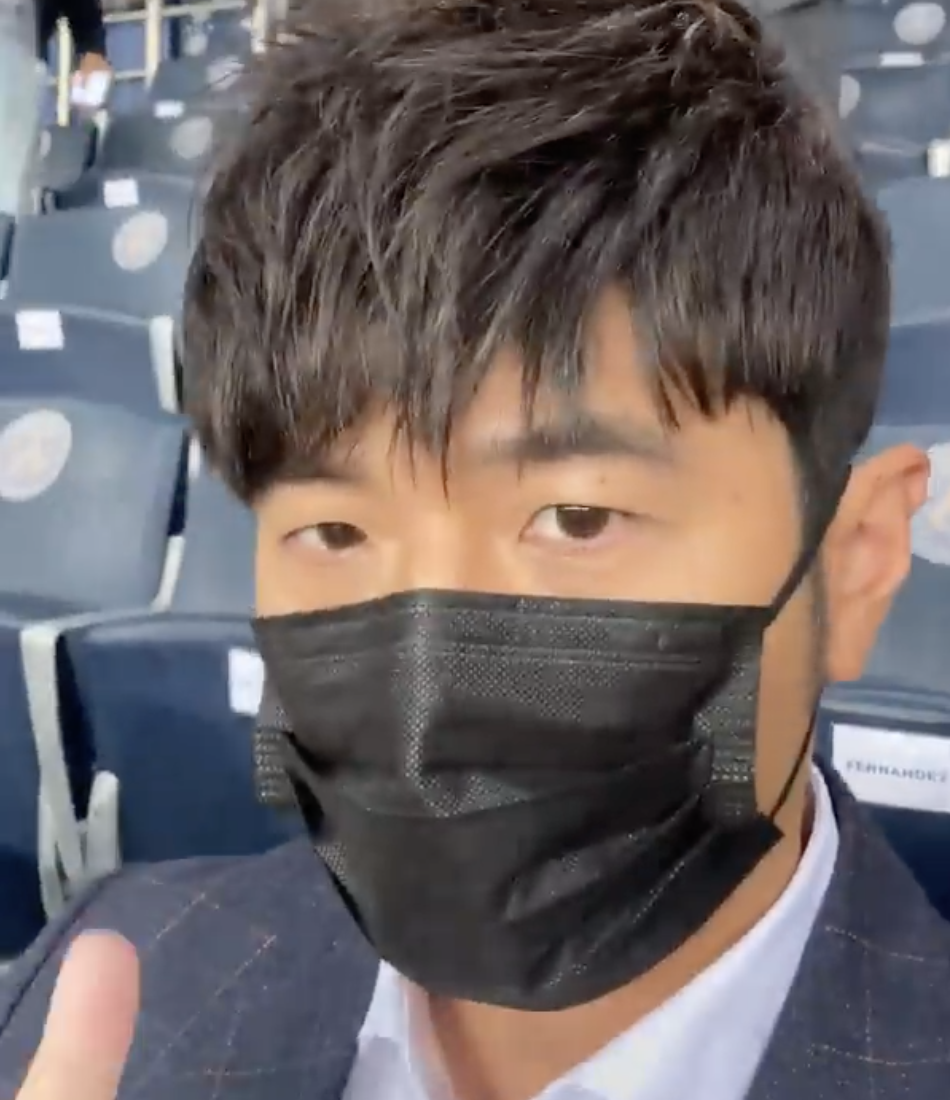 李菲儿|周杰伦携昆凌巴黎观战梅西球赛，赛前播放《Mojoto》周董直呼惊喜