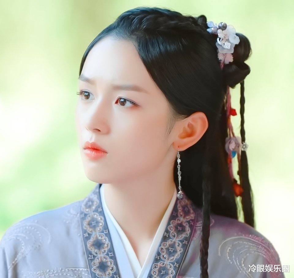 山河令|从《少年的你》魏莱,到《山河令》的阿湘,周也怎么这么会挑剧本