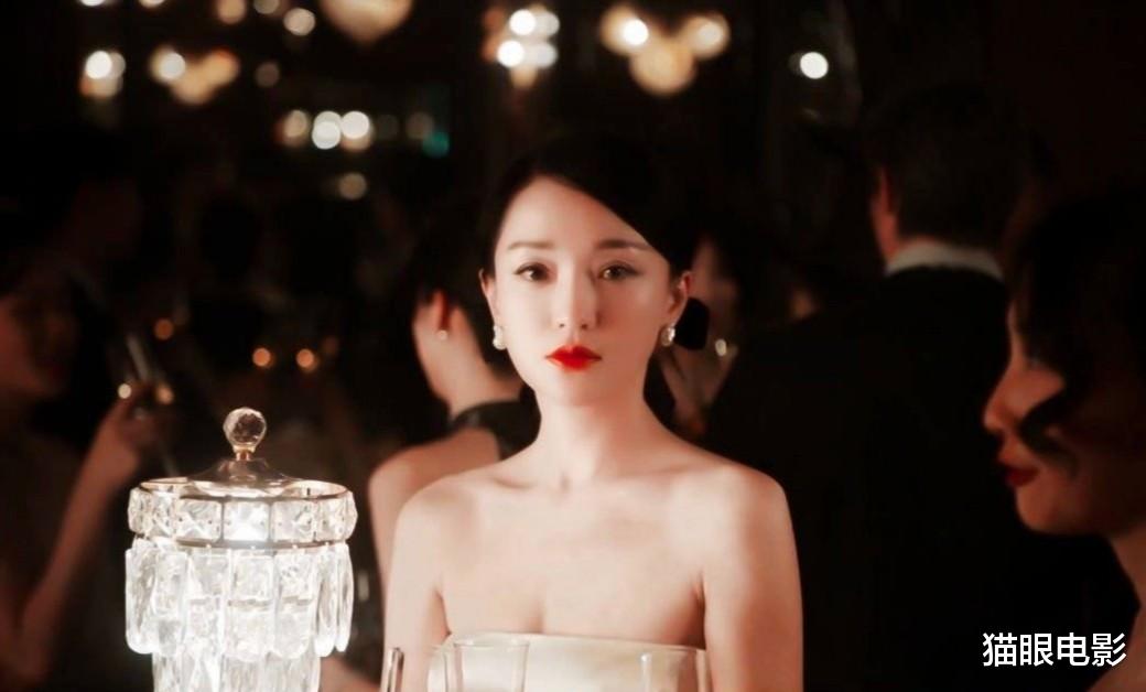 周迅|46岁周迅生图太能打，天生底子好让人羡慕，网友：连皱纹都那么美