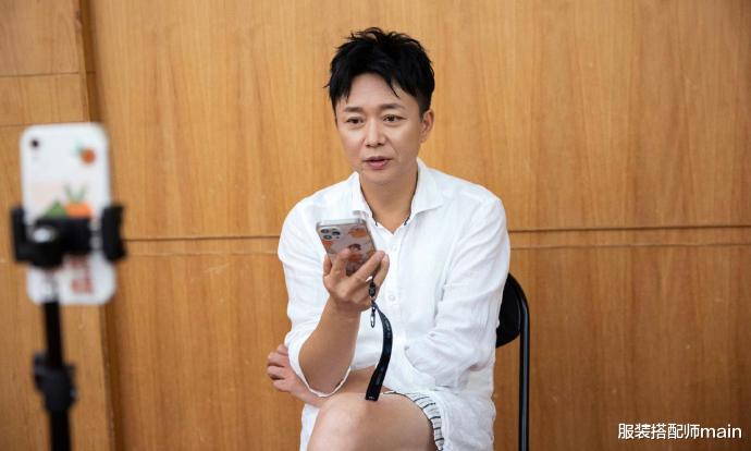 服装搭配师main|跑了20年龙套,40岁后演反派终成叔圈男神,大器晚成说的就是他