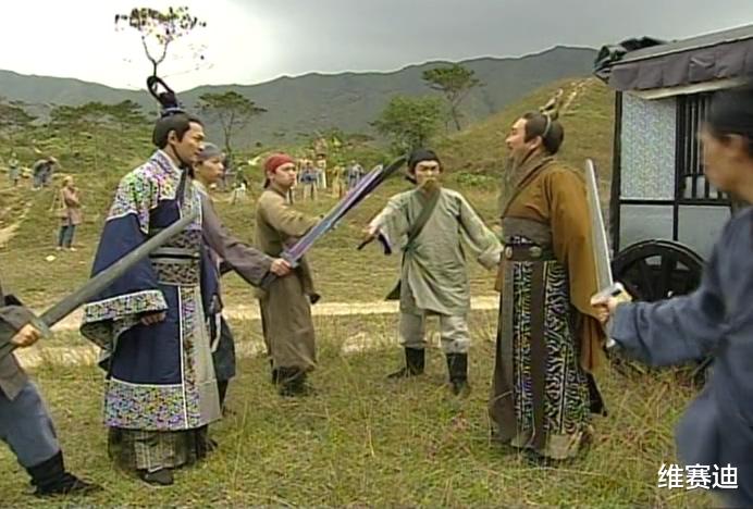 吕不韦|号称左手神剑的嫪毐,怎么那么轻易就被吕不韦抓住了?