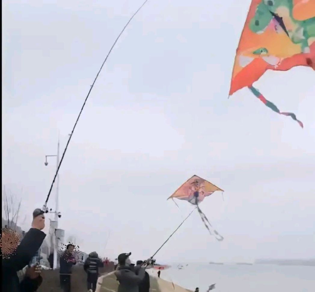 长江|谁说在江边挥舞鱼竿就是钓鱼？执法人员都看傻了，大呼管不了！