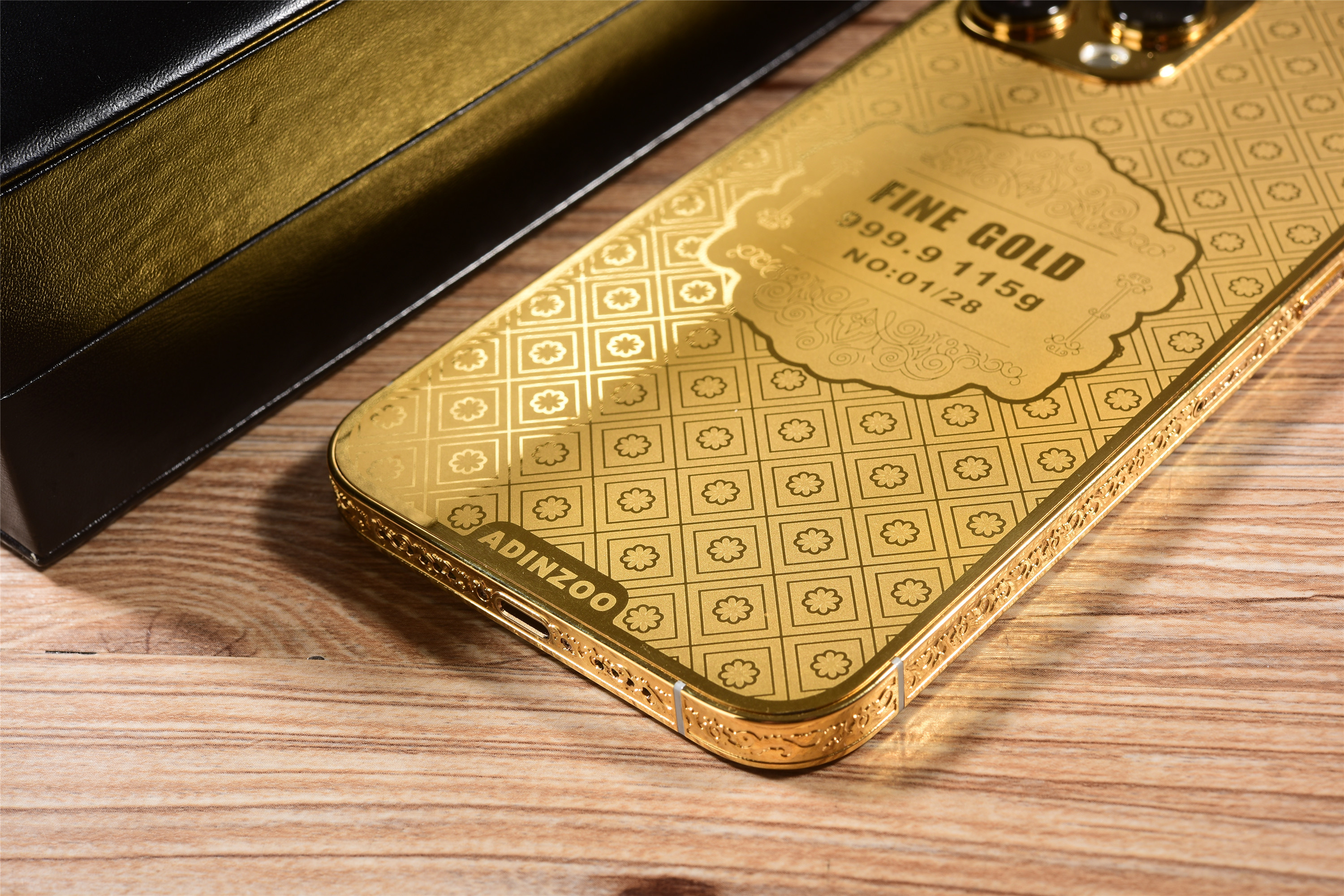 iPhone|买一台售价10W人民币的iPhone，你却来谈性价比？