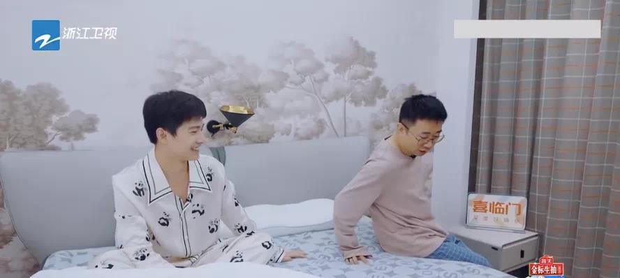 哈哈哈哈哈|《青春环游记3》欠观众的，《哈哈哈哈哈》这操作是故意的吧！