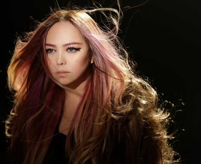 张惠妹|47岁的张惠妹减肥成功,坚持运动的她瘦了60斤,成功后还不忘自律