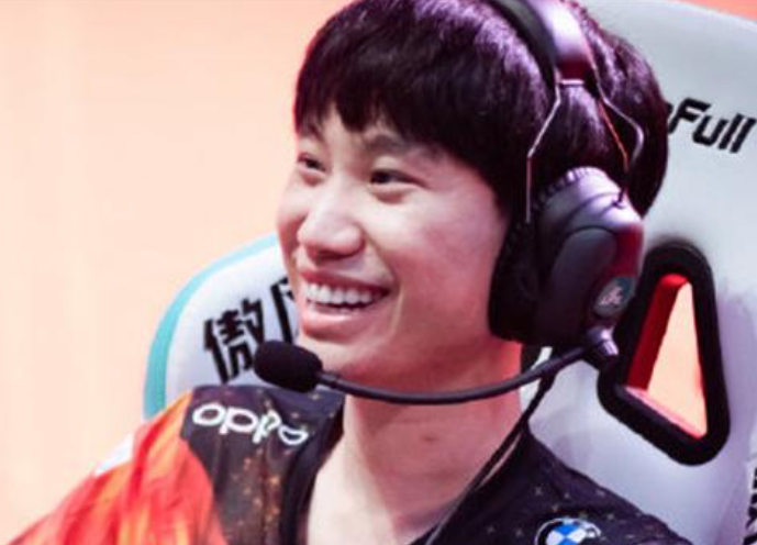 拳头|拳头最新规定影响所有LOL俱乐部，今年冬转或有大新闻