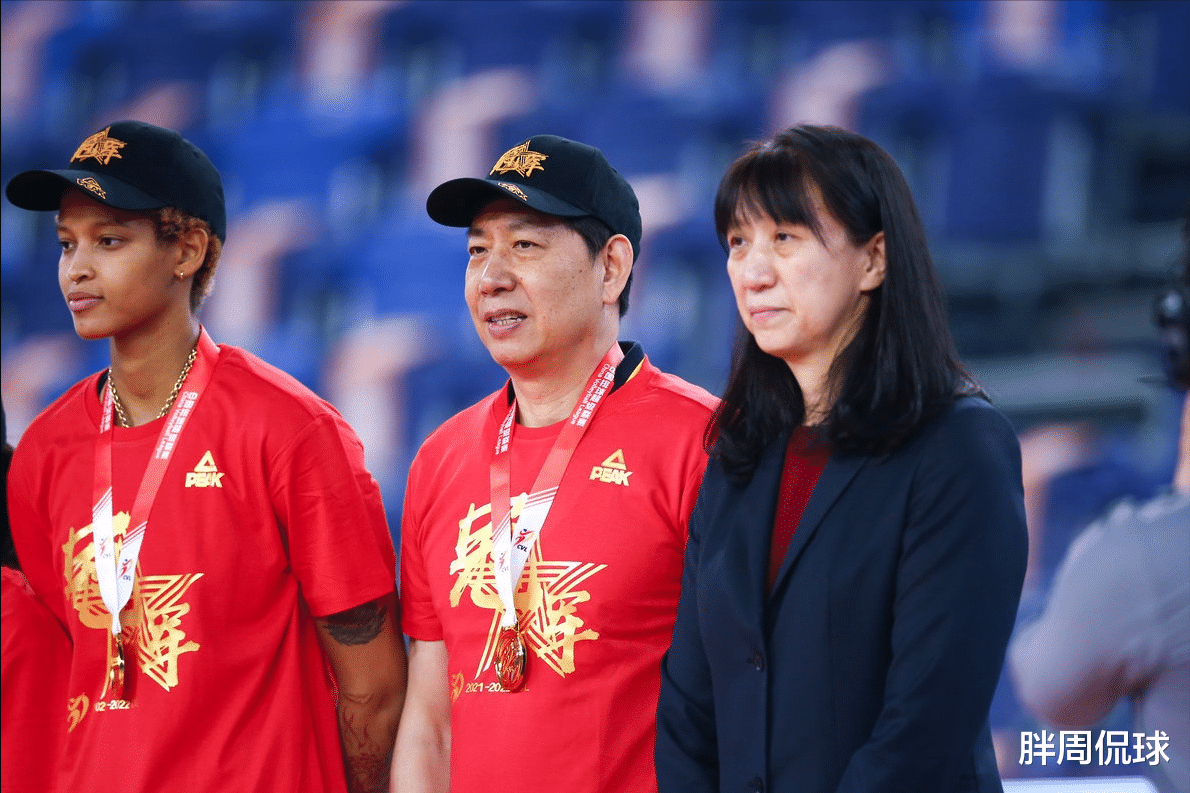 江苏女排|江苏女排丢冠事出有因！王宝泉胜之不武，蔡斌成最大赢家