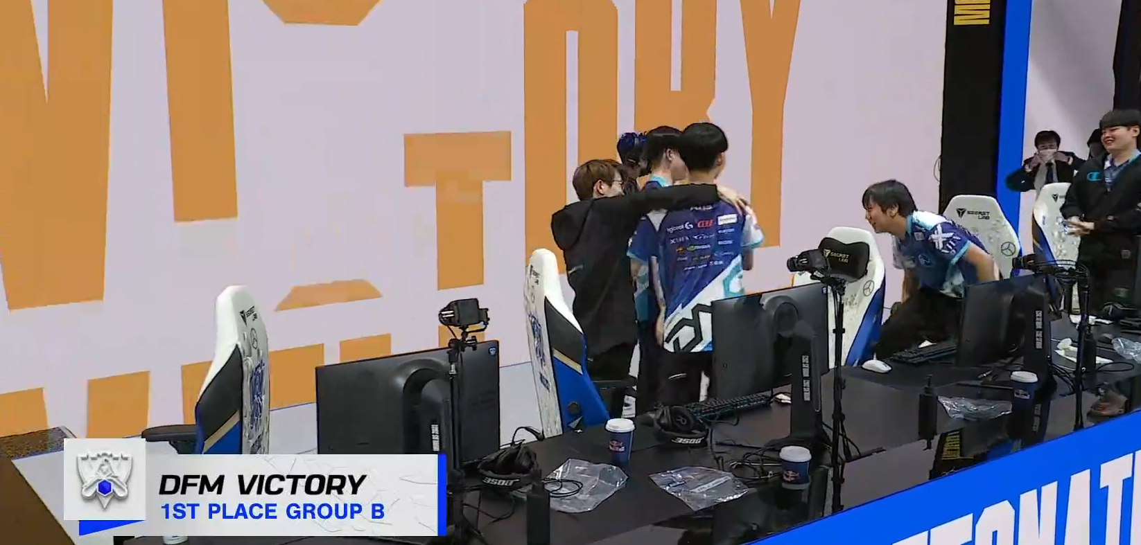 cloud9|DFM大胜C9挺进S11小组赛16强,爆了本次入围赛最大一个冷门。