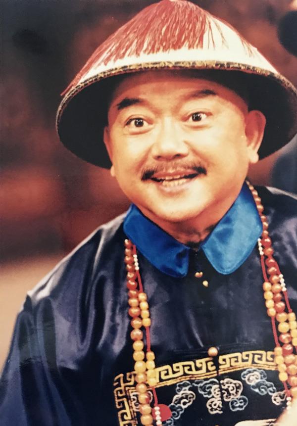 王刚|著名演员王刚:三婚娶网恋女友,60岁老来得子,现在状况如何?