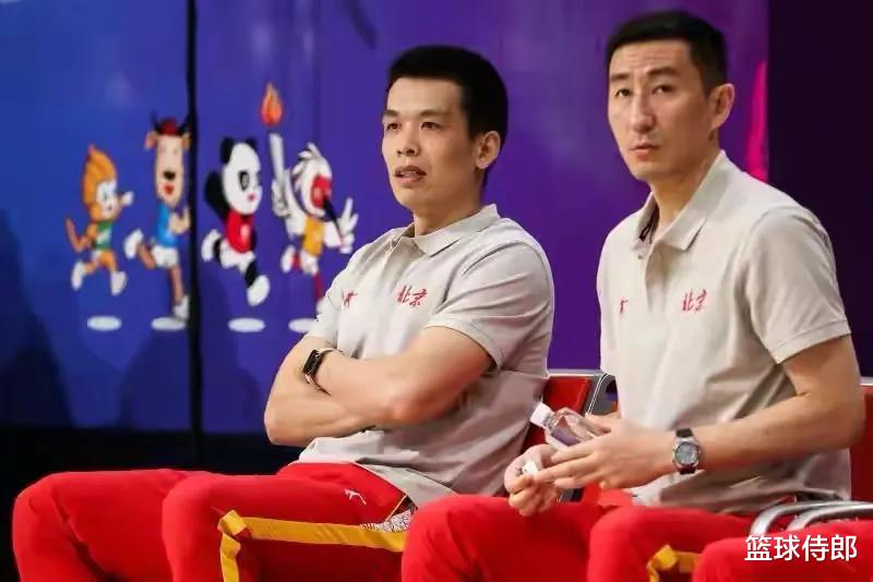 首钢集团|首钢大变天！雅尼斯恐下课，闵鹿蕾回归已不可能，球迷搞不懂秦总
