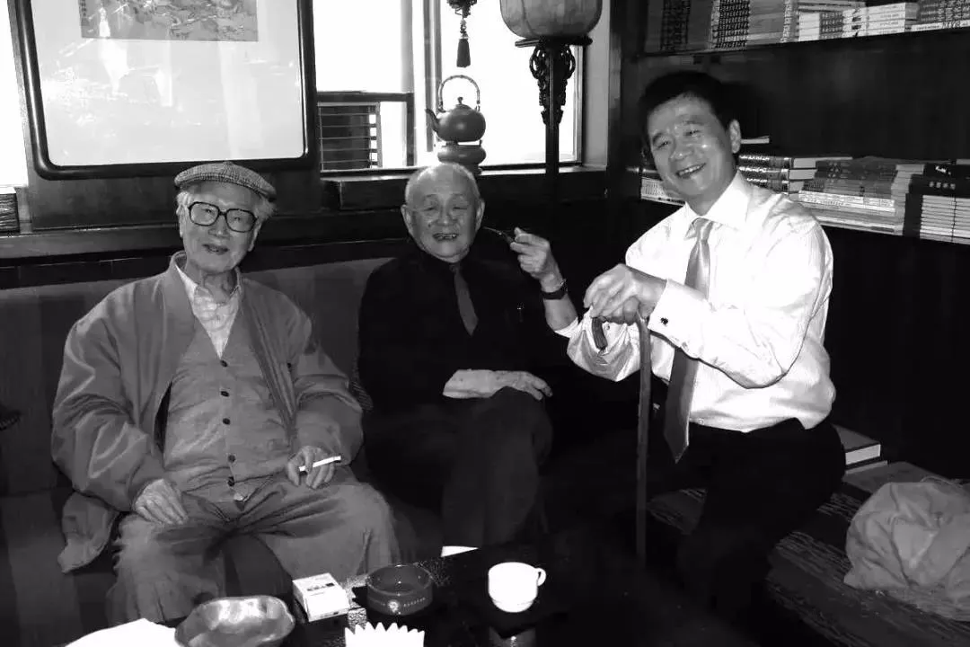 家产|这个家族两代人靠艺术收藏赚下100亿家产！