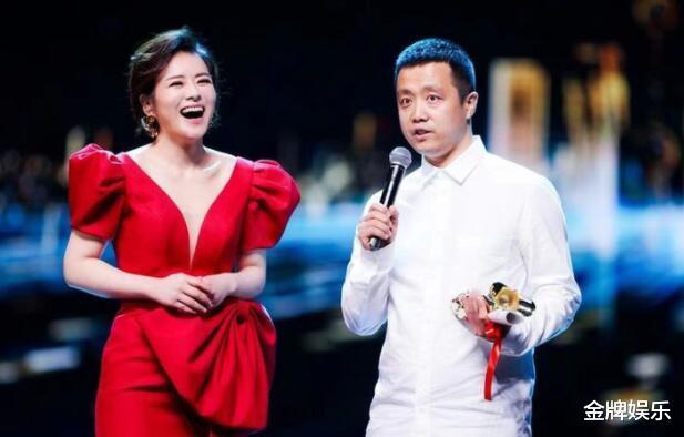 东方卫视|东方卫视前一姐陈蓉罕见现身！自曝近况不错，祝大家元旦快乐