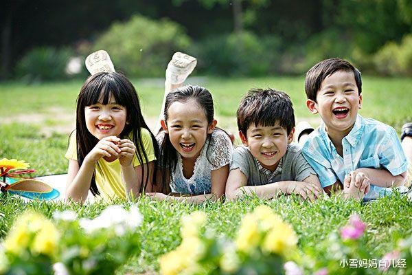 小雪妈妈育儿经|爸爸给女儿取名叫“文雅”,妈妈听后不喜反怒:也不看看你姓什么