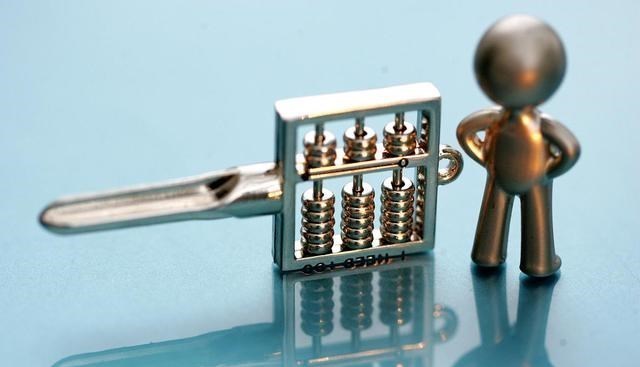 孙宇晨 中国股市:下跌行情中,应该越跌越买,还是越跌越卖?不懂快收藏