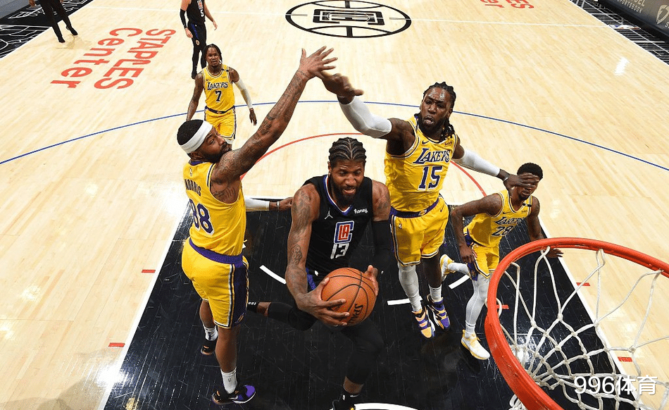 76人队|NBA最新夺冠概率：湖人9%，篮网13%，前二高达49%