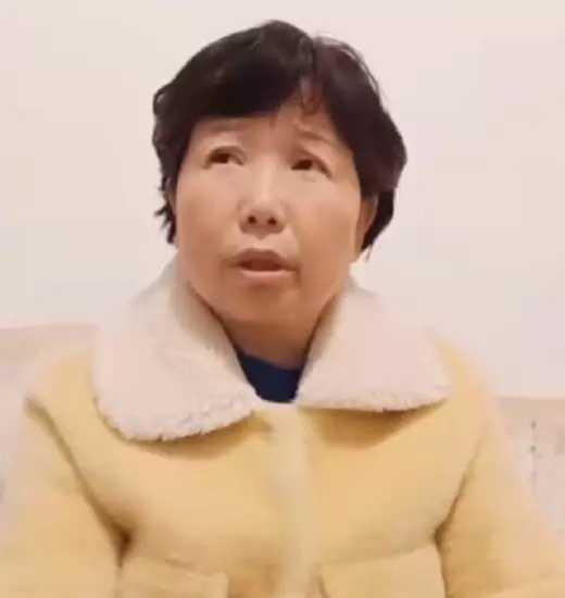 肖战|田静直播被封,晒古装照配乐“不服输”,将老杜拉黑后与姚威闹翻